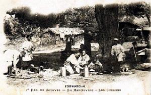 Fort-National - 1er Zouaves en Manoeuvres - Cuisines